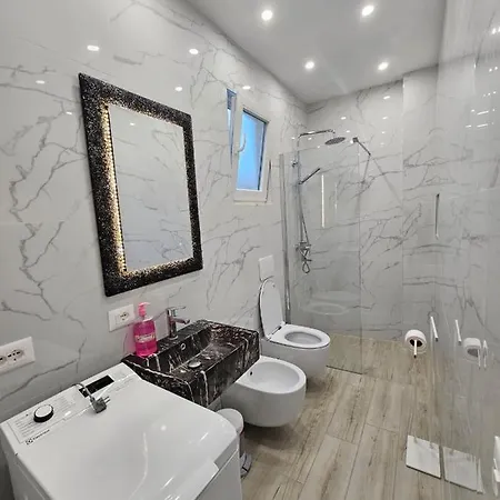 4g Villa Tirana
